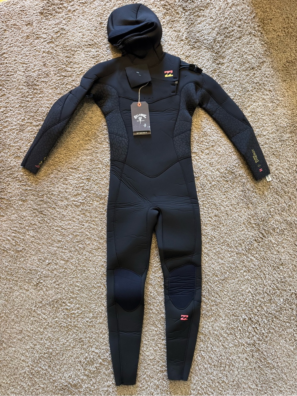 NWT Billabong Synergy Youth 5/4 Wetsuit